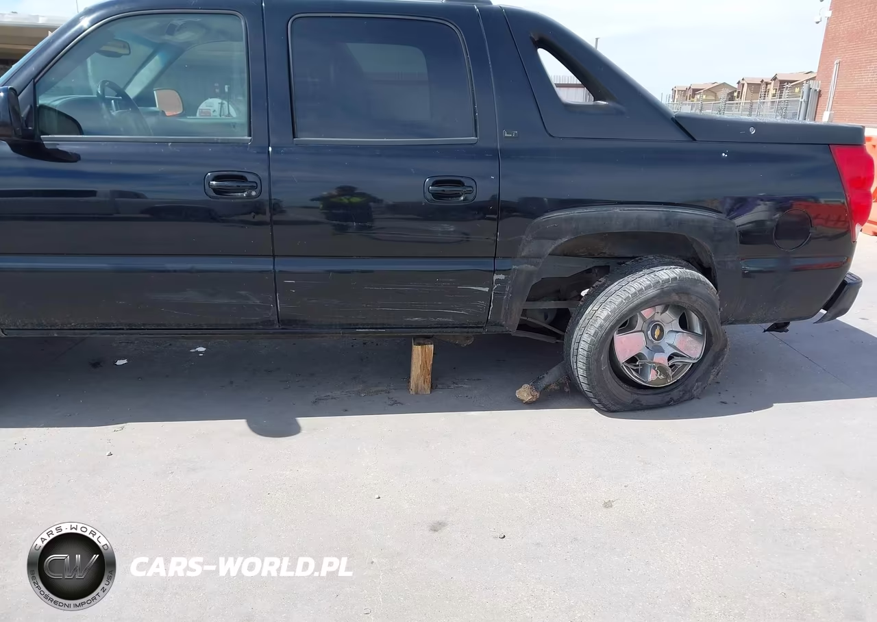 2005 Chevrolet Avalanche 1500 Z66 VIN:3GNEC12Z75G270979 - 6