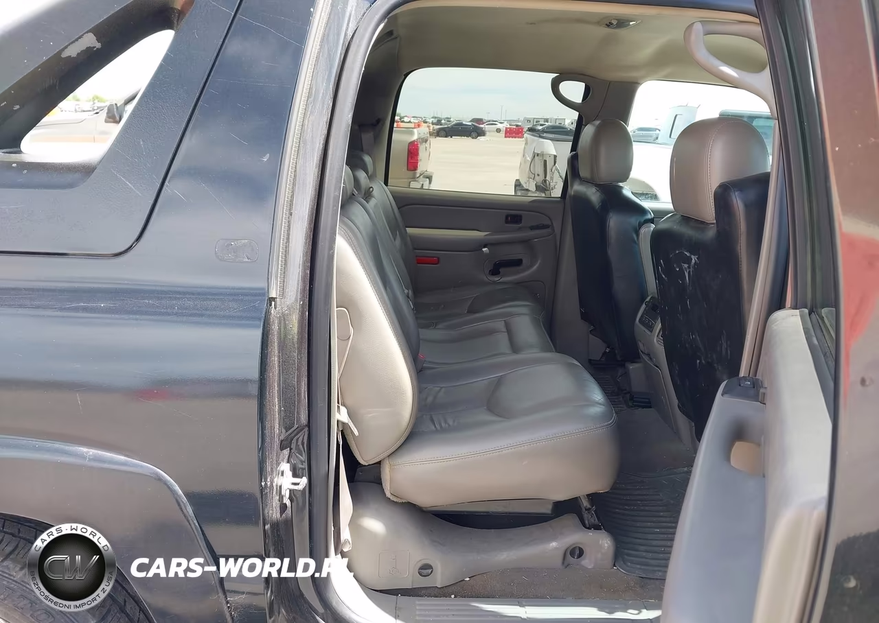 2005 Chevrolet Avalanche 1500 Z66 VIN:3GNEC12Z75G270979 - 8