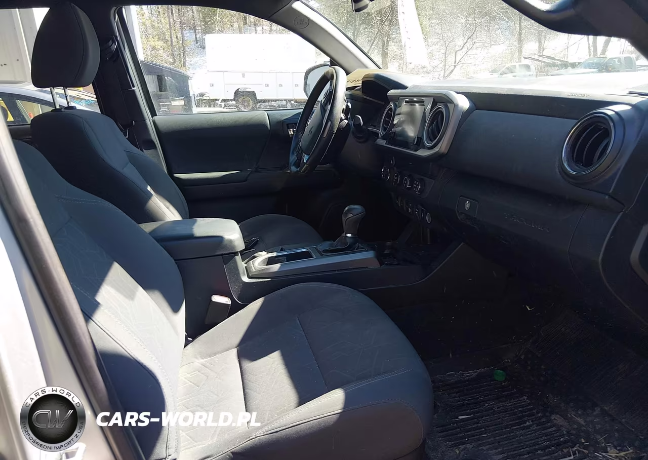 2019 Toyota Tacoma Trd Sport VIN:3TMCZ5AN0KM192076 - 5