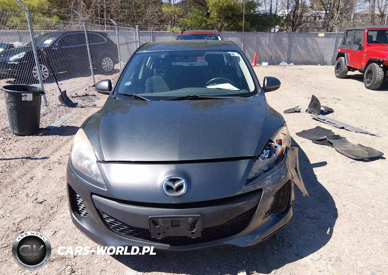 2012 Mazda Mazda3 I Touring VIN:JM1BL1V7XC1699518 - 12