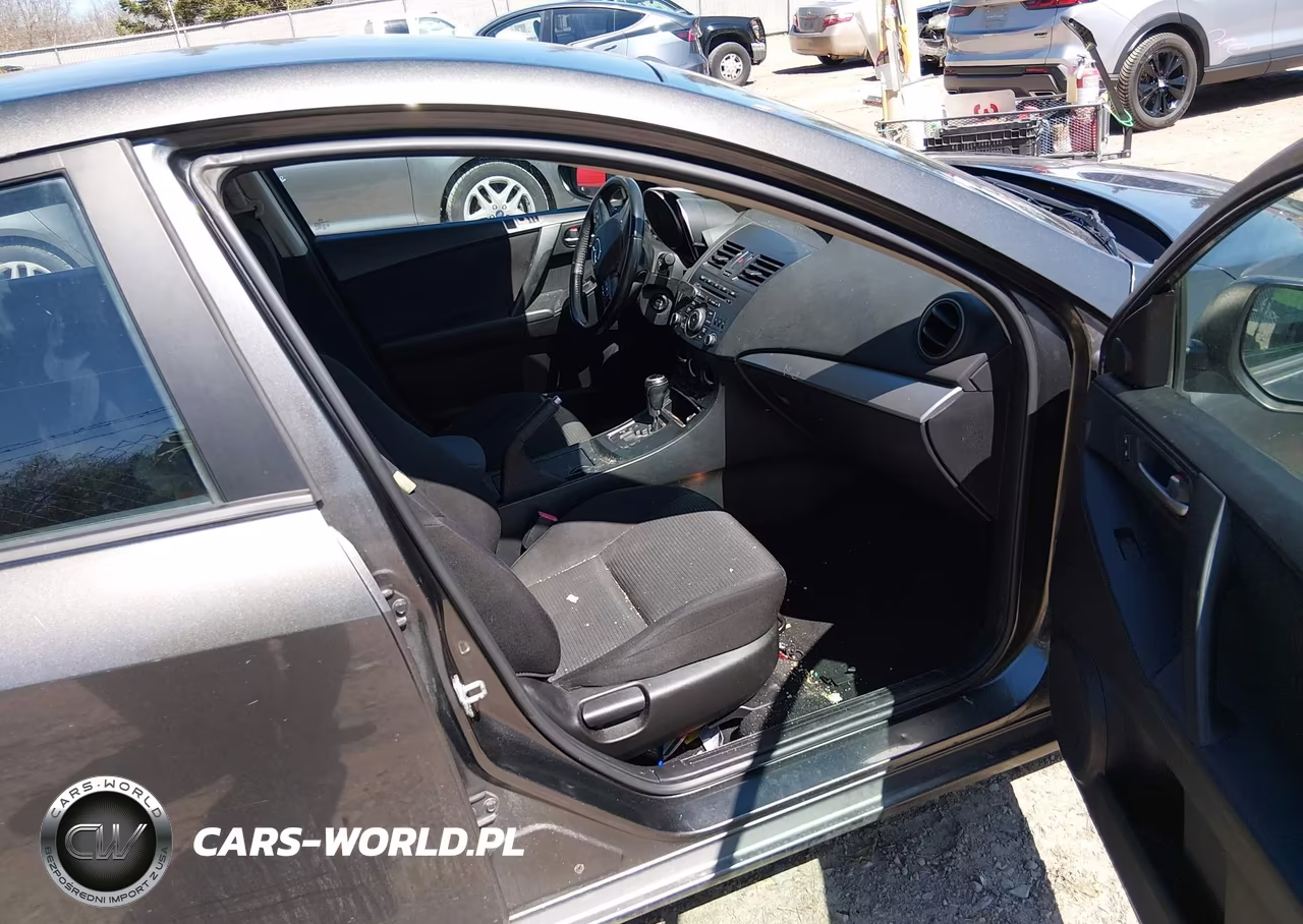 2012 Mazda Mazda3 I Touring VIN:JM1BL1V7XC1699518 - 5