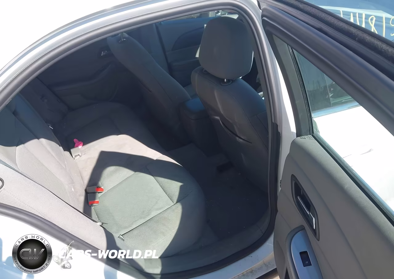 2014 Chevrolet Malibu 1Ls VIN:1G11B5SL5EF204907 - 8