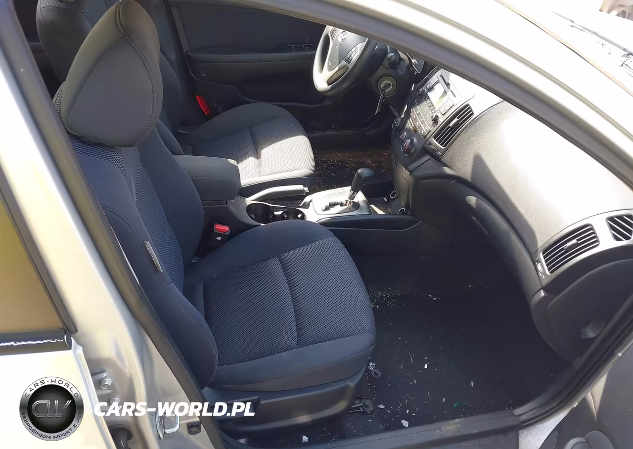2010 Hyundai Elantra Touring Gls VIN:KMHDC8AE2AU076293 - 5