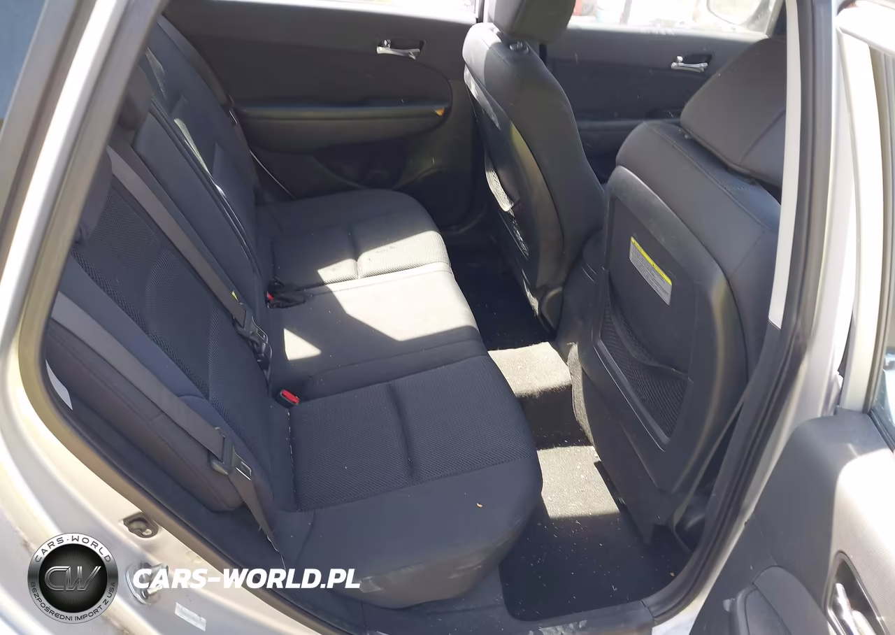 2010 Hyundai Elantra Touring Gls VIN:KMHDC8AE2AU076293 - 8
