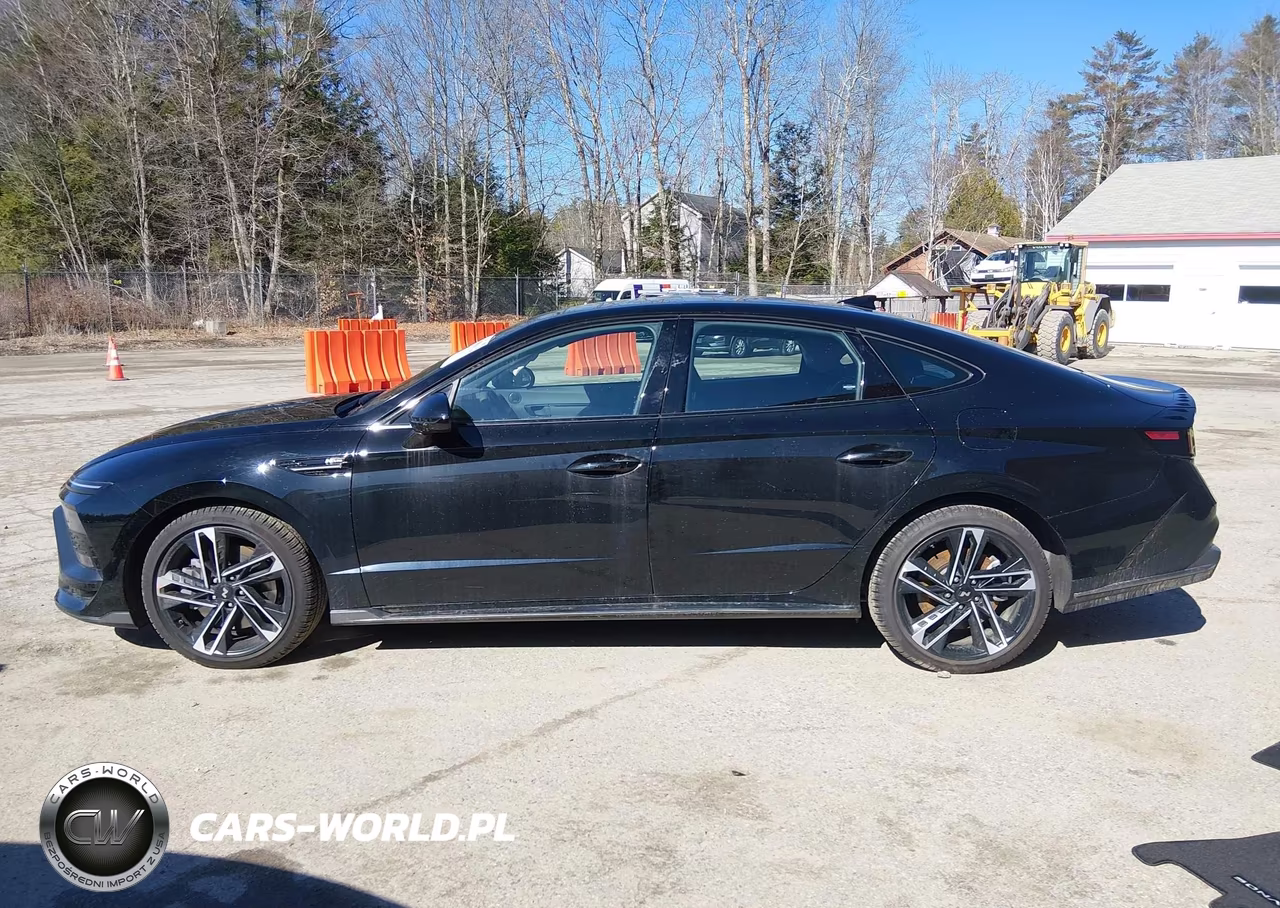 2026 Hyundai Sonata N Line VIN:KMHL54JC8TA539801 - 15