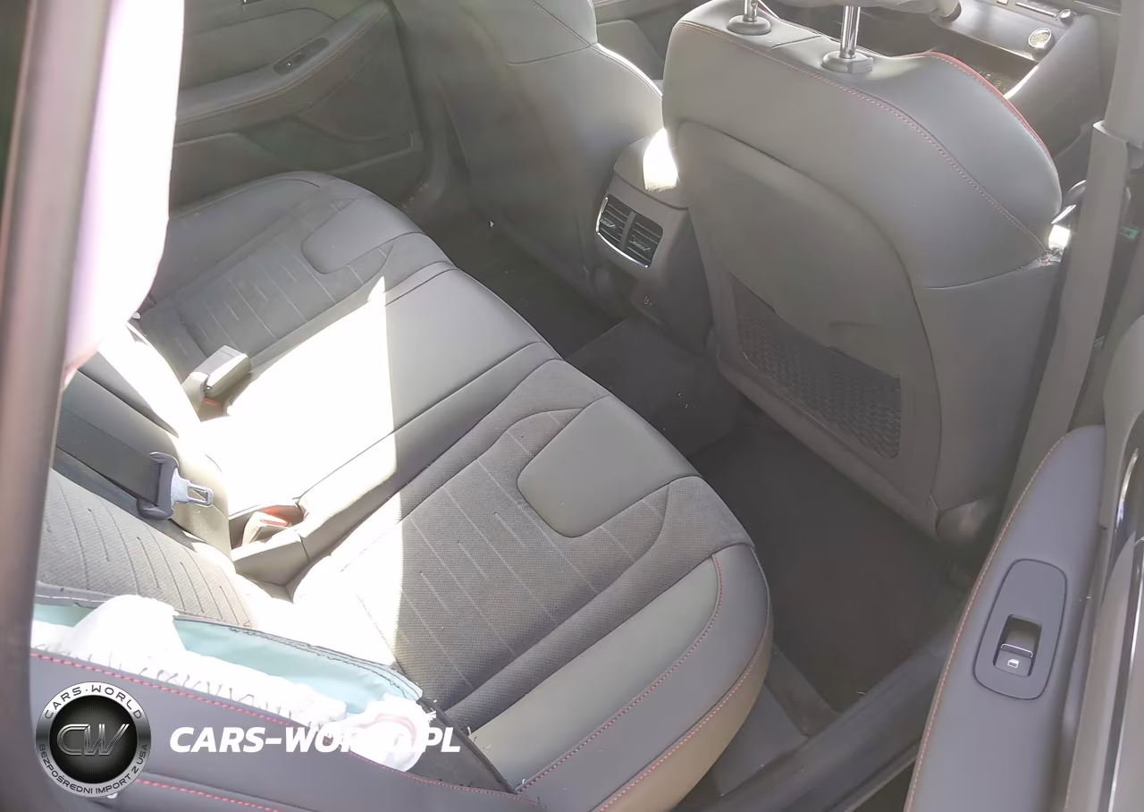 2026 Hyundai Sonata N Line VIN:KMHL54JC8TA539801 - 8