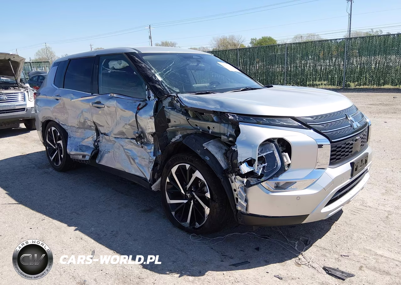 2024 Mitsubishi Outlander Se 2.5 2Wd-Se Black Edition S-Awc-Se Black Edition W-Pano Roof S-Awc – zdjęcie 1 z 17