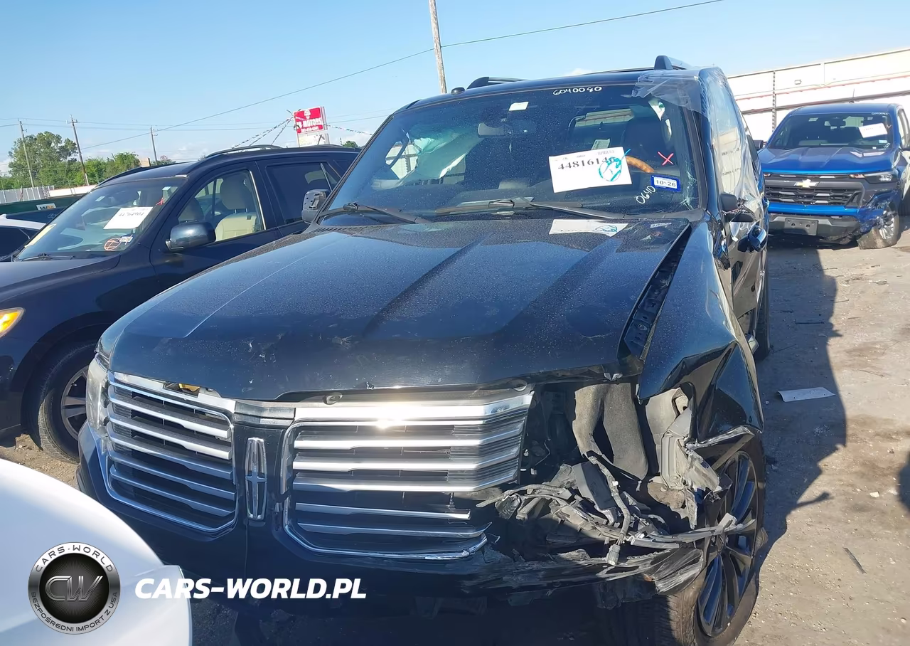 2017 Lincoln Navigator Select VIN:5LMJJ2JT4HEL00640 - 13