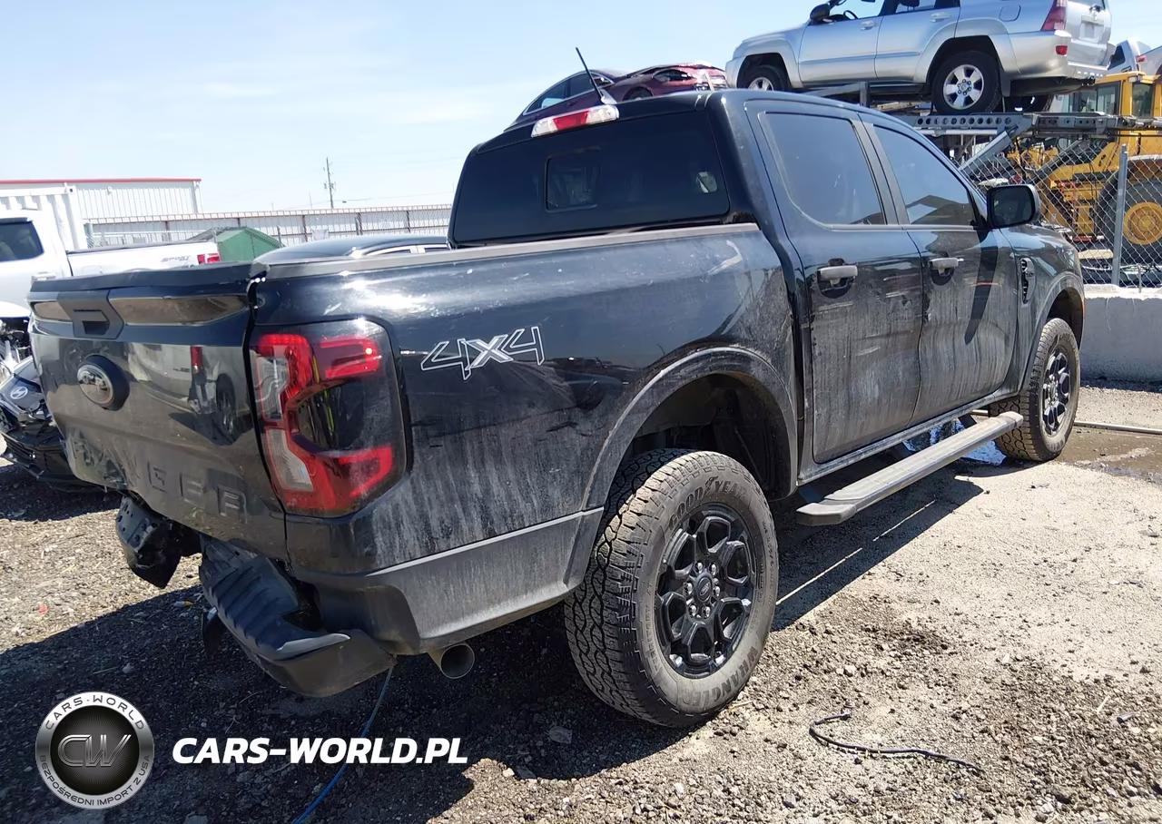 2025 Ford Ranger Xlt VIN:1FTER4HH4SLE19113 - 4