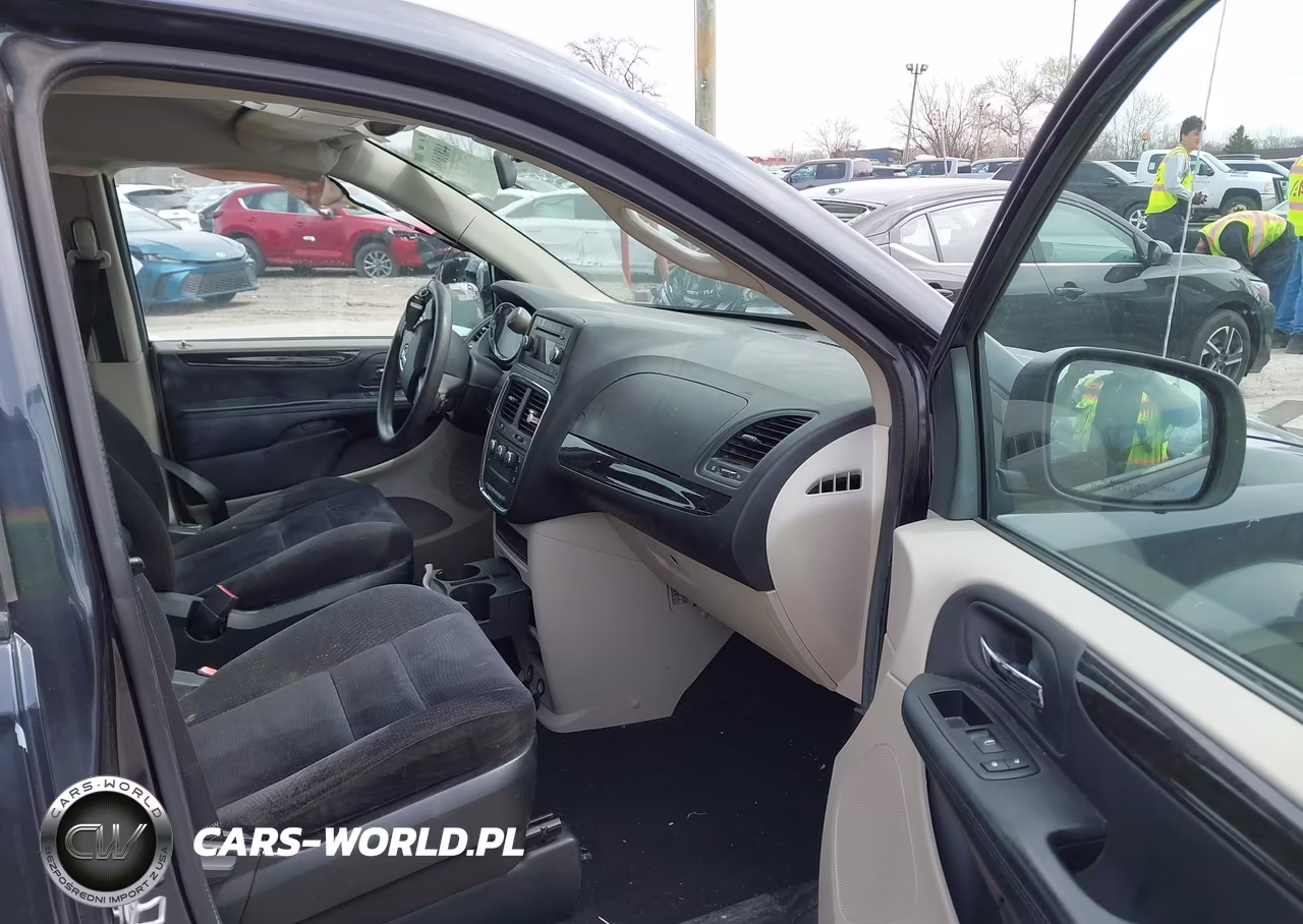 2014 Dodge Grand Caravan American Value Pkg VIN:2C4RDGBG1ER466631 - 5