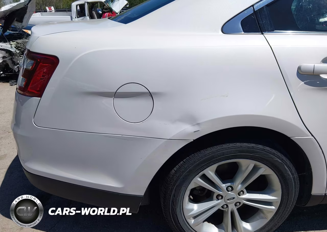 2017 Ford Taurus Sel VIN:1FAHP2E84HG122586 - 13