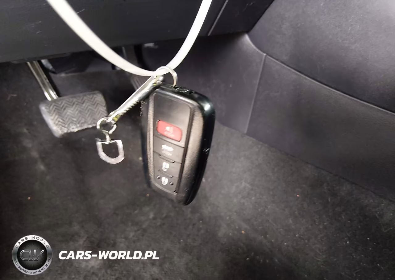 2022 Toyota Corolla Le VIN:5YFVPMAE9NP366216 - 11