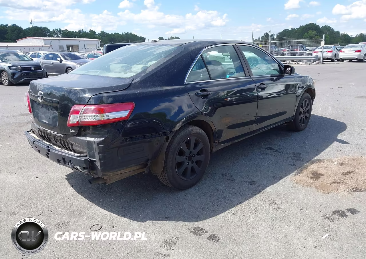 2010 Toyota Camry Le VIN:4T1BF3EK2AU101923 - 4