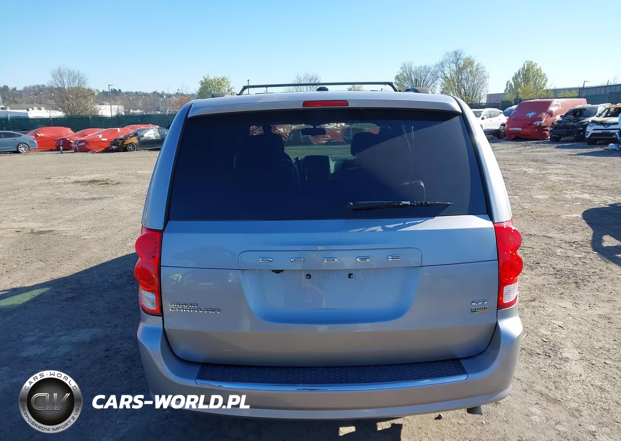 2018 Dodge Grand Caravan Gt VIN:2C4RDGEG0JR239047 - 16