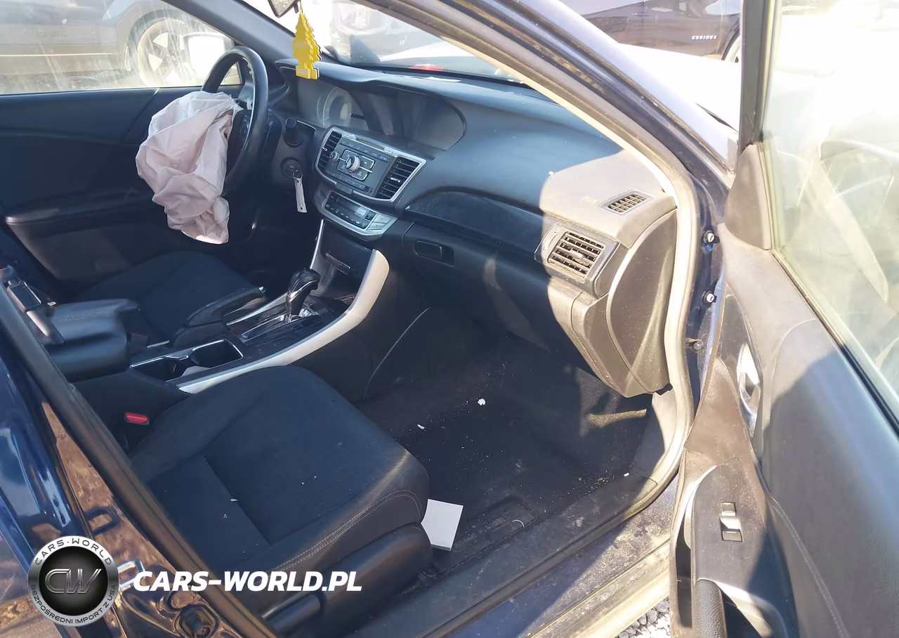 2015 Honda Accord Sport VIN:1HGCR2F5XFA203662 - 5