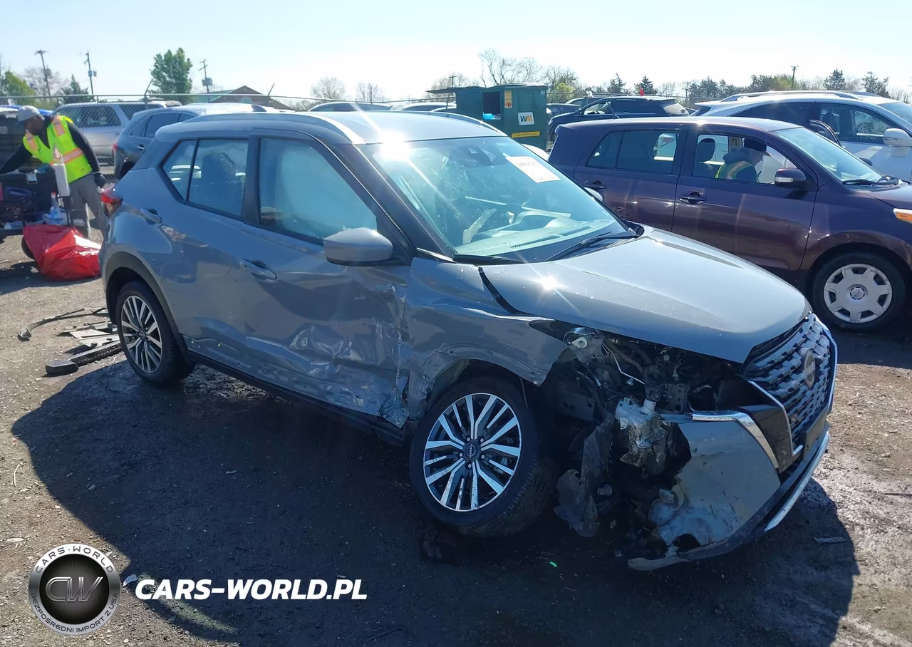 2023 Nissan Kicks Sv Xtronic Cvt