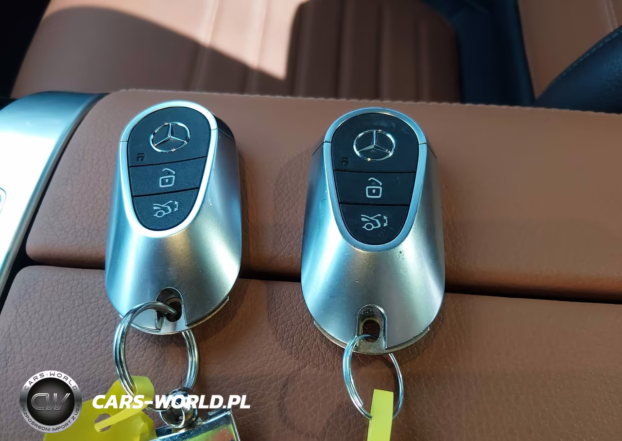 2024 Mercedes-Benz C 300 VIN:W1KAF4GB1RR201650 - 11