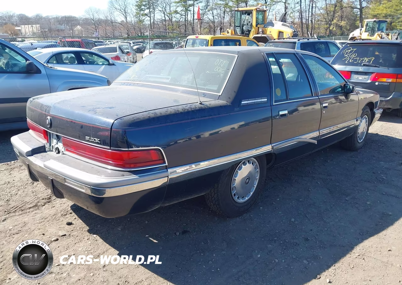 1992 Buick Roadmaster VIN:1G4BN5378NR452194 - 4