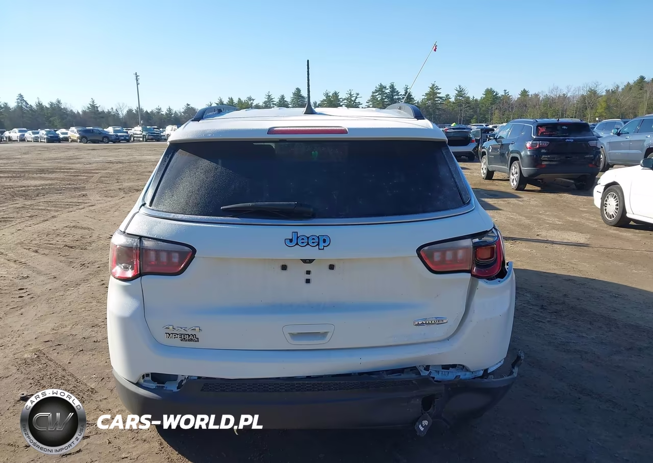 2022 Jeep Compass Latitude 4X4 VIN:3C4NJDBB9NT207974 - 16