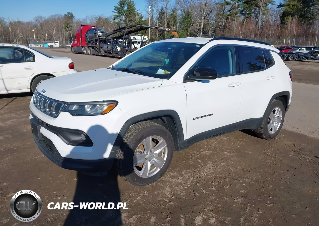 2022 Jeep Compass Latitude 4X4 VIN:3C4NJDBB9NT207974 - 2