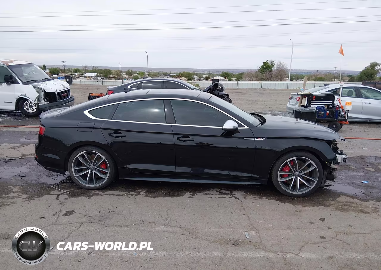 2018 Audi S5 3.0T Premium Plus VIN:WAUB4CF56JA049133 - 14