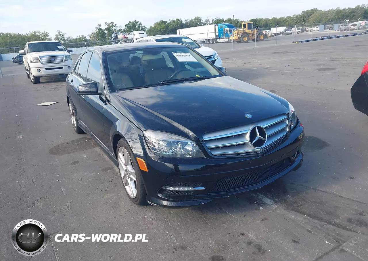 2011 Mercedes-Benz C 300 Sport
