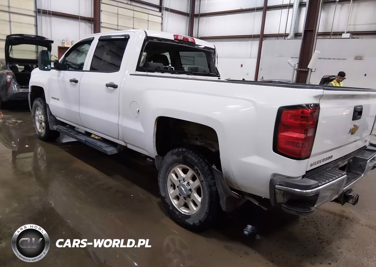 2015 Chevrolet Silverado 2500Hd Lt VIN:1GC1KVEG1FF152649 - 3