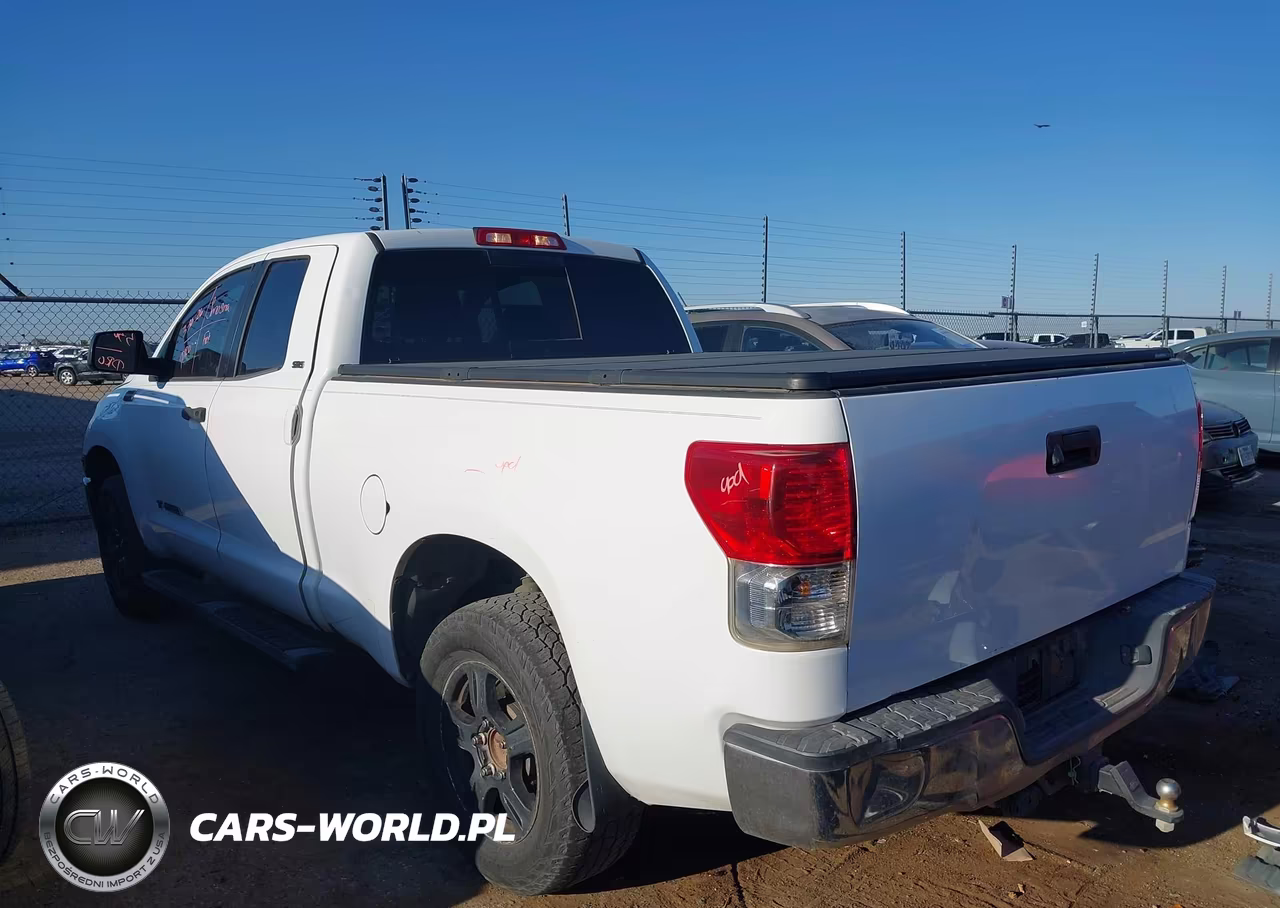 2013 Toyota Tundra Grade 5.7L V8 VIN:5TFRY5F17DX138385 - 3