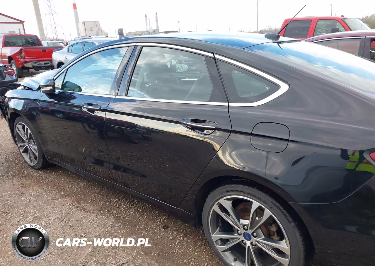 2017 Ford Fusion Titanium VIN:3FA6P0K96HR402771 - 14