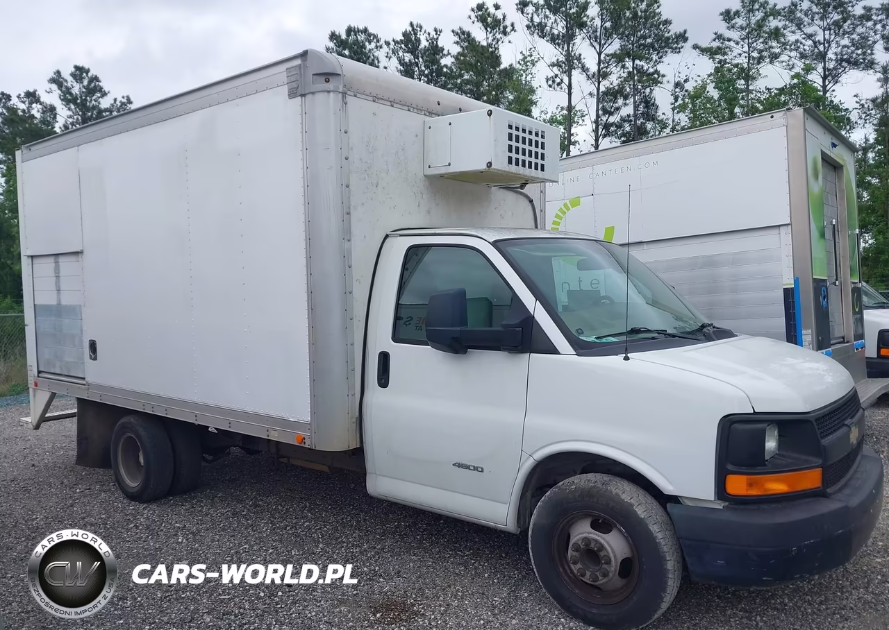 2015 Chevrolet Express Cutaway 4500 VIN:1GB6G5CG2F1143504 - 13