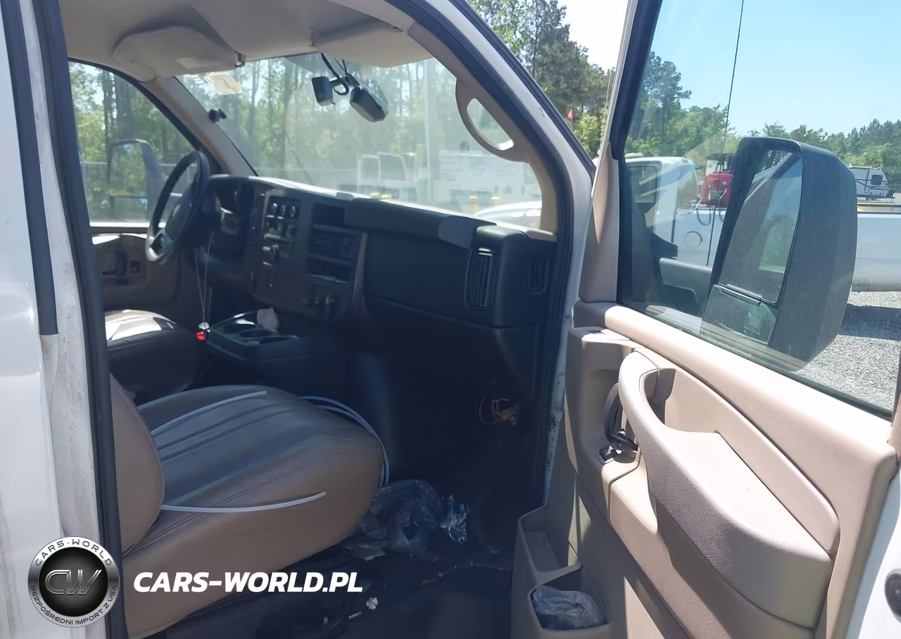 2015 Chevrolet Express Cutaway 4500 VIN:1GB6G5CG2F1143504 - 5