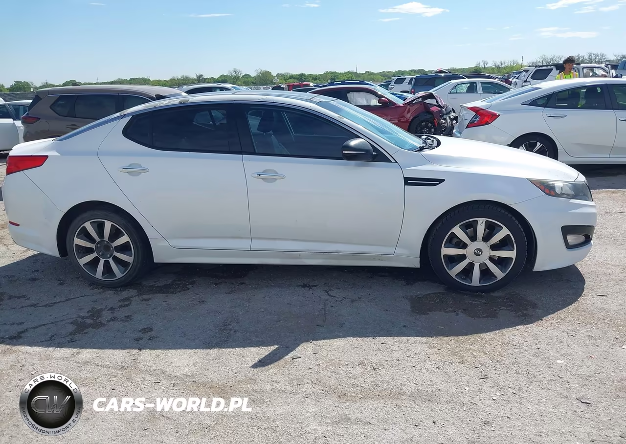 2012 Kia Optima Sx VIN:5XXGR4A68CG079726 - 13