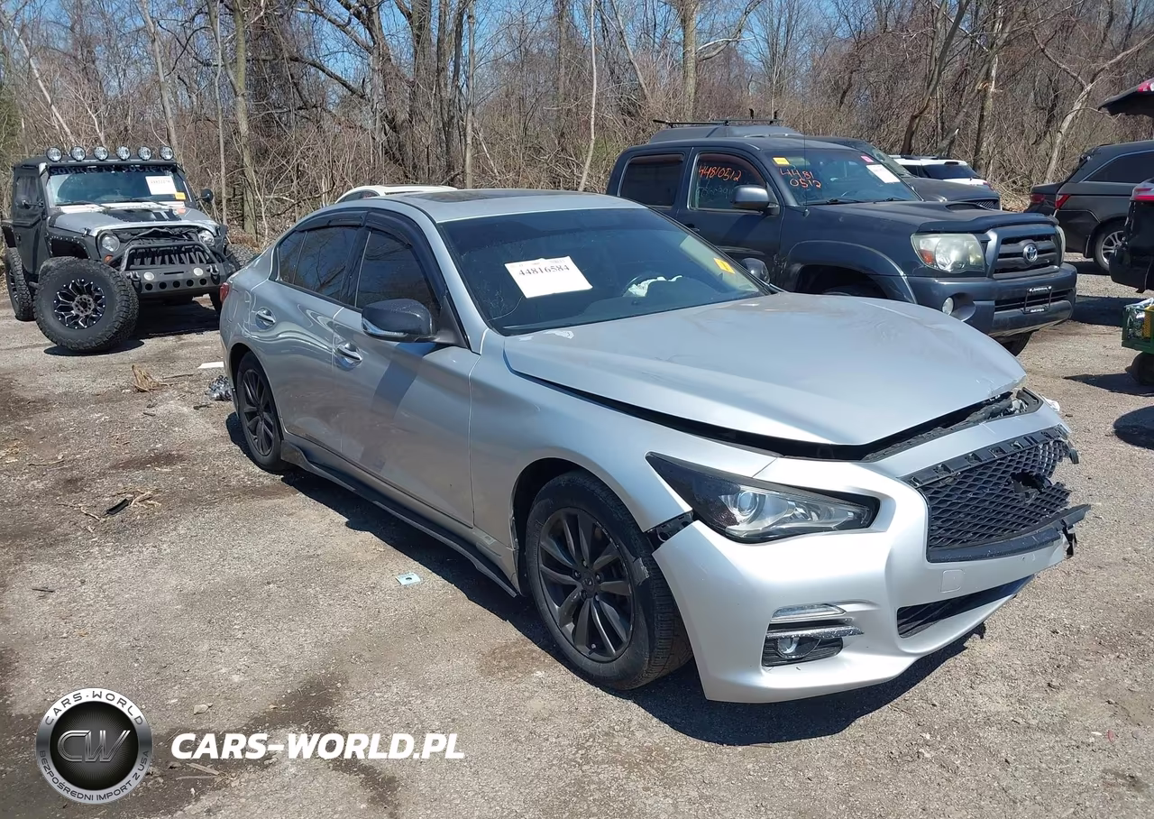 2014 Infiniti Q50 Premium