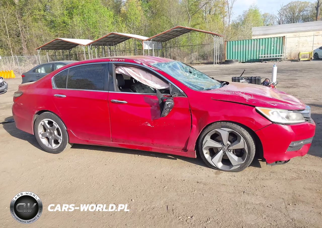 2016 Honda Accord Sport VIN:1HGCR2F55GA166568 - 13