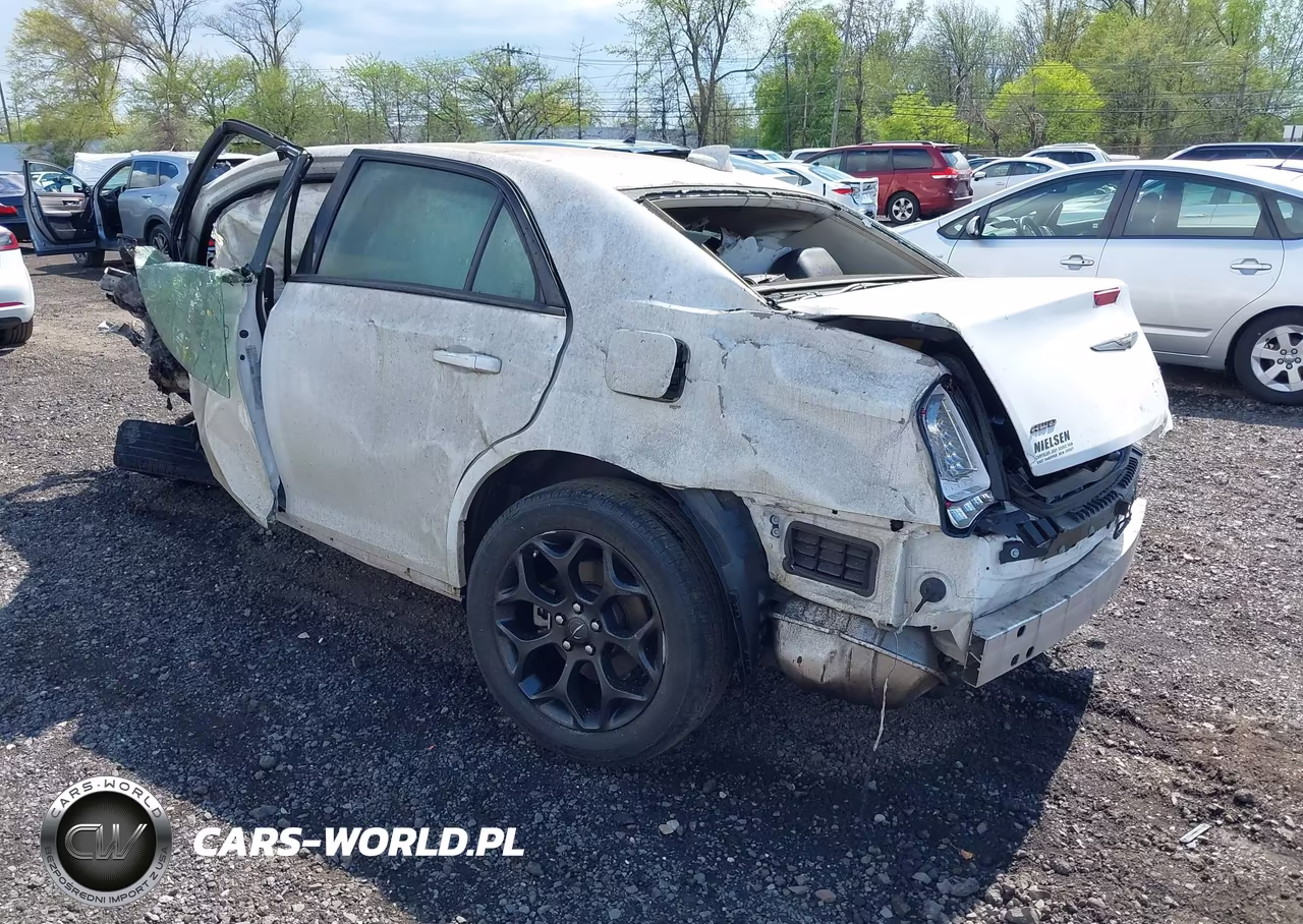 2022 Chrysler 300 Touring L Awd VIN:2C3CCASG8NH203925 - 3
