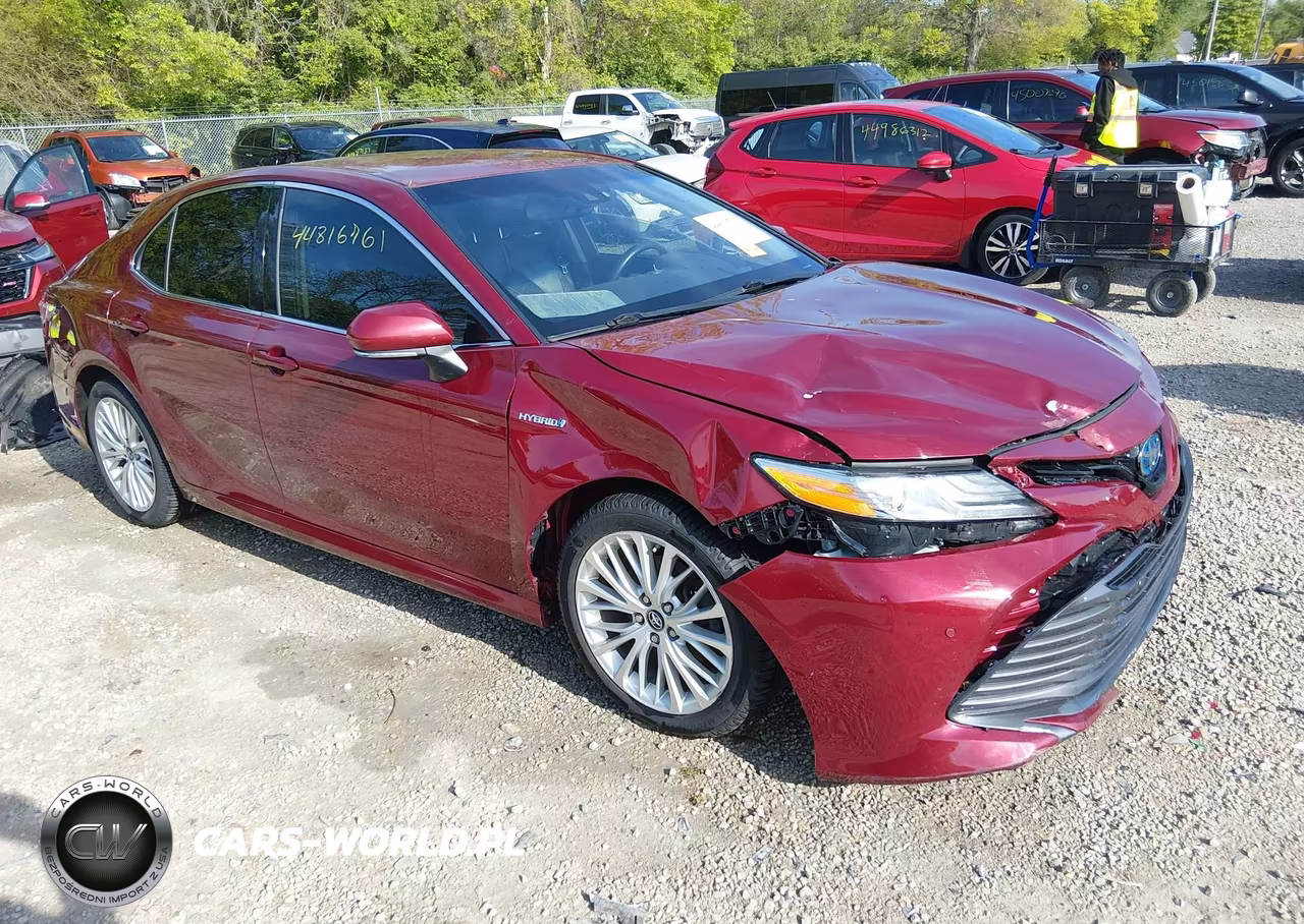 2018 Toyota Camry Hybrid Xle – zdjęcie 1 z 17