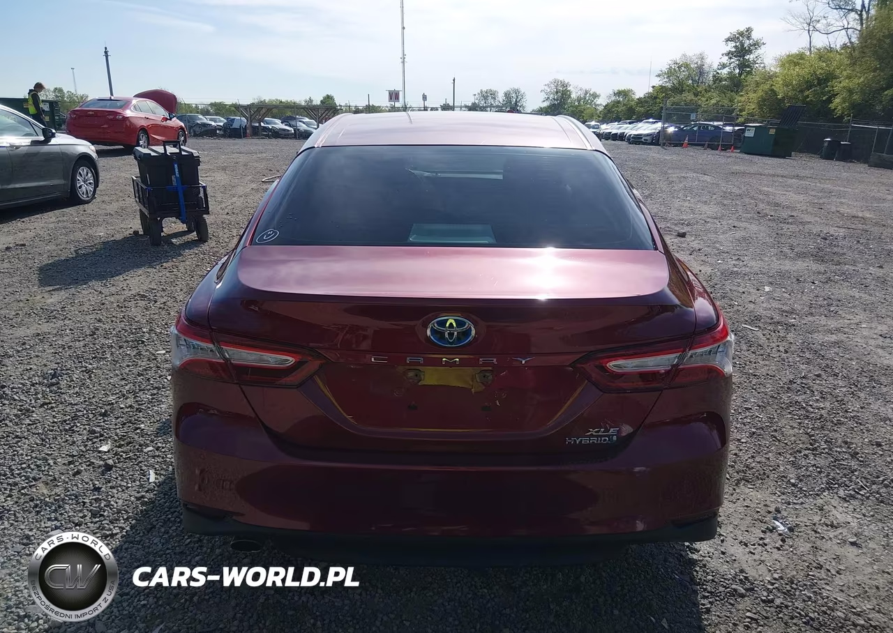 2018 Toyota Camry Hybrid Xle VIN:4T1B21HK7JU506168 - 17