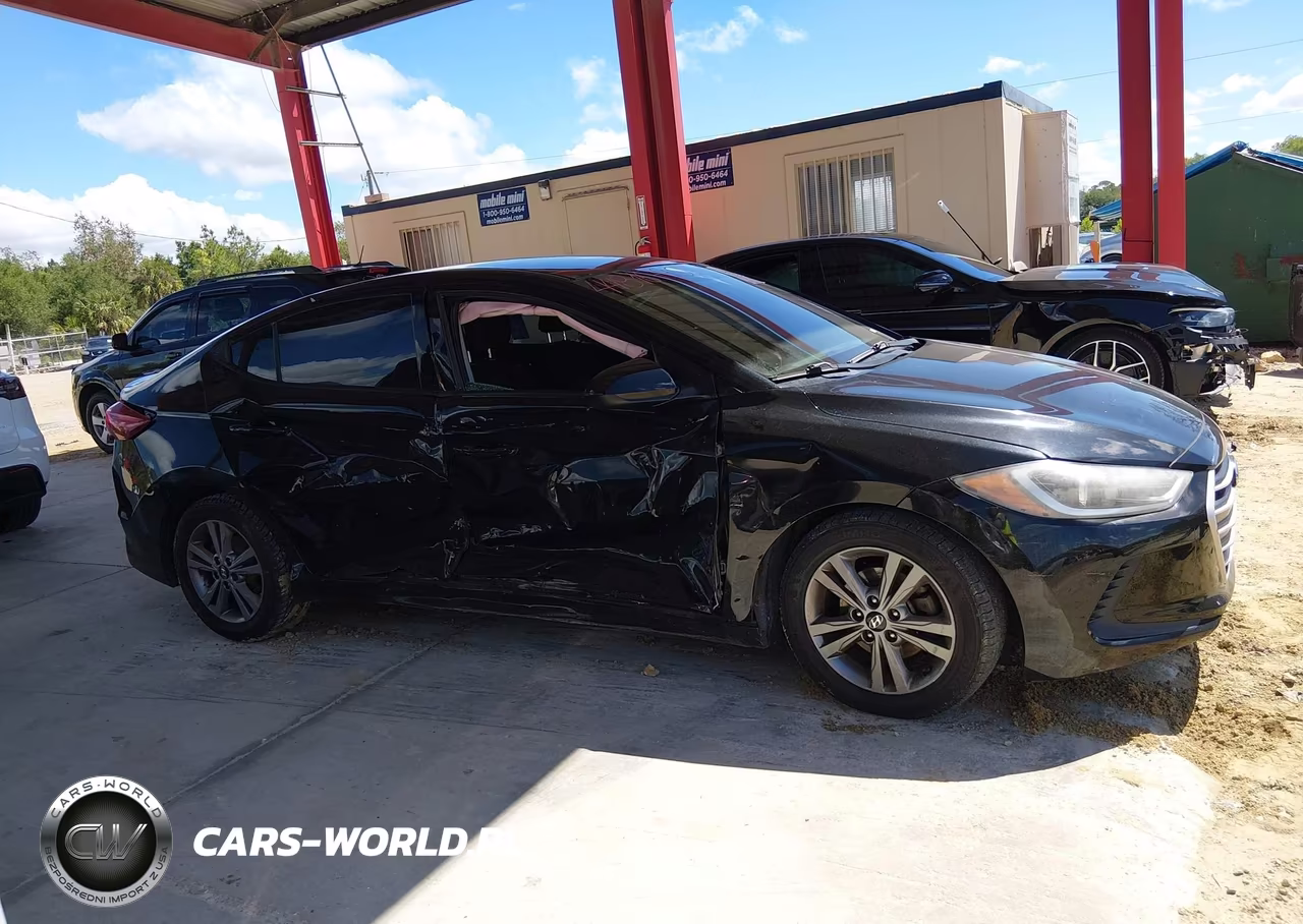 2018 Hyundai Elantra Sel VIN:5NPD84LF8JH255601 - 13