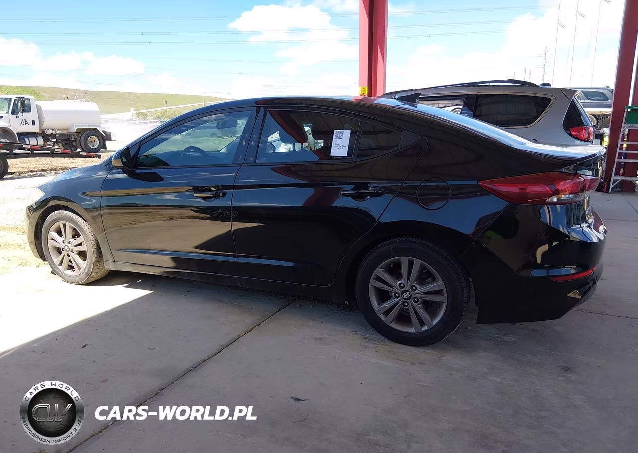 2018 Hyundai Elantra Sel VIN:5NPD84LF8JH255601 - 14