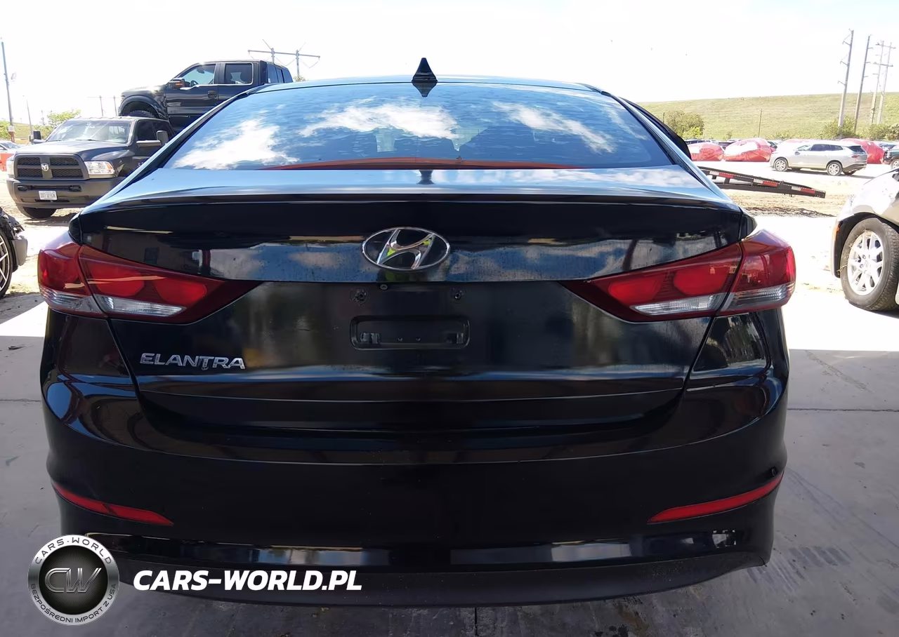2018 Hyundai Elantra Sel VIN:5NPD84LF8JH255601 - 16