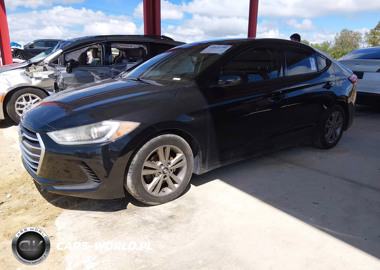 2018 Hyundai Elantra Sel VIN:5NPD84LF8JH255601 - 2