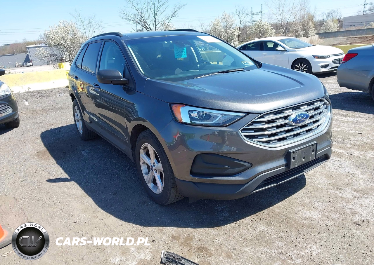 2020 Ford Edge Se
