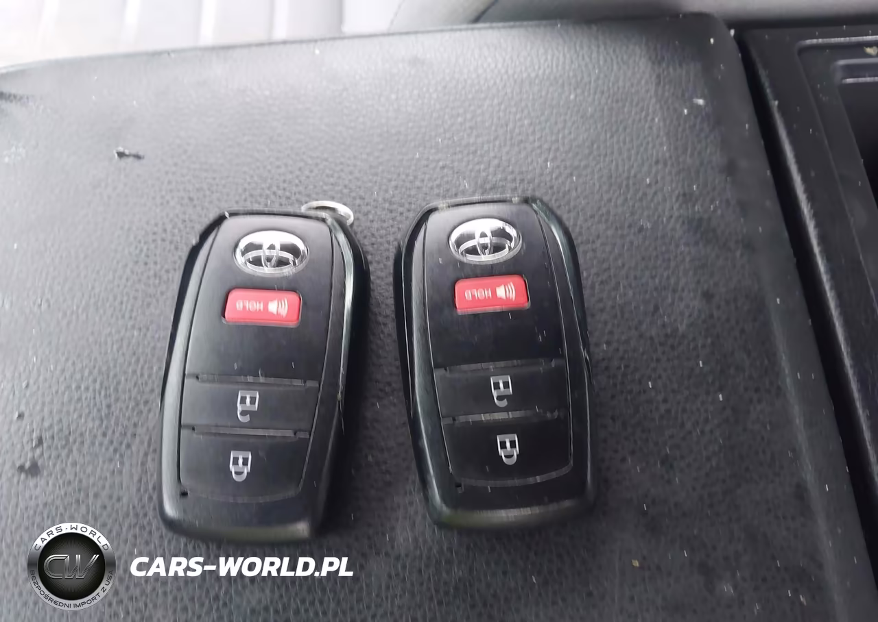 2025 Toyota Tacoma Trd Sport VIN:3TYLB5JN4ST070653 - 11