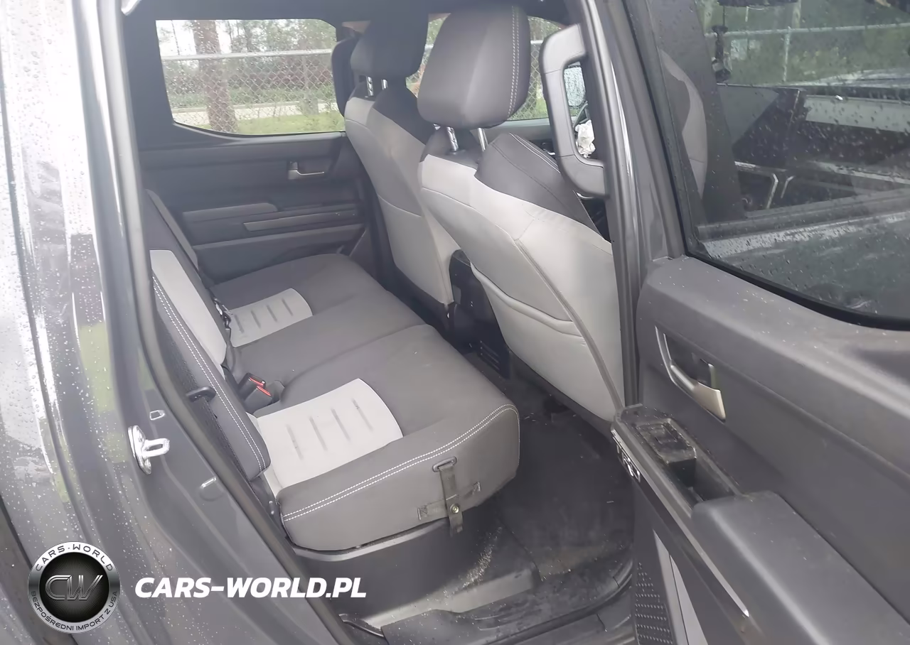 2025 Toyota Tacoma Trd Sport VIN:3TYLB5JN4ST070653 - 8