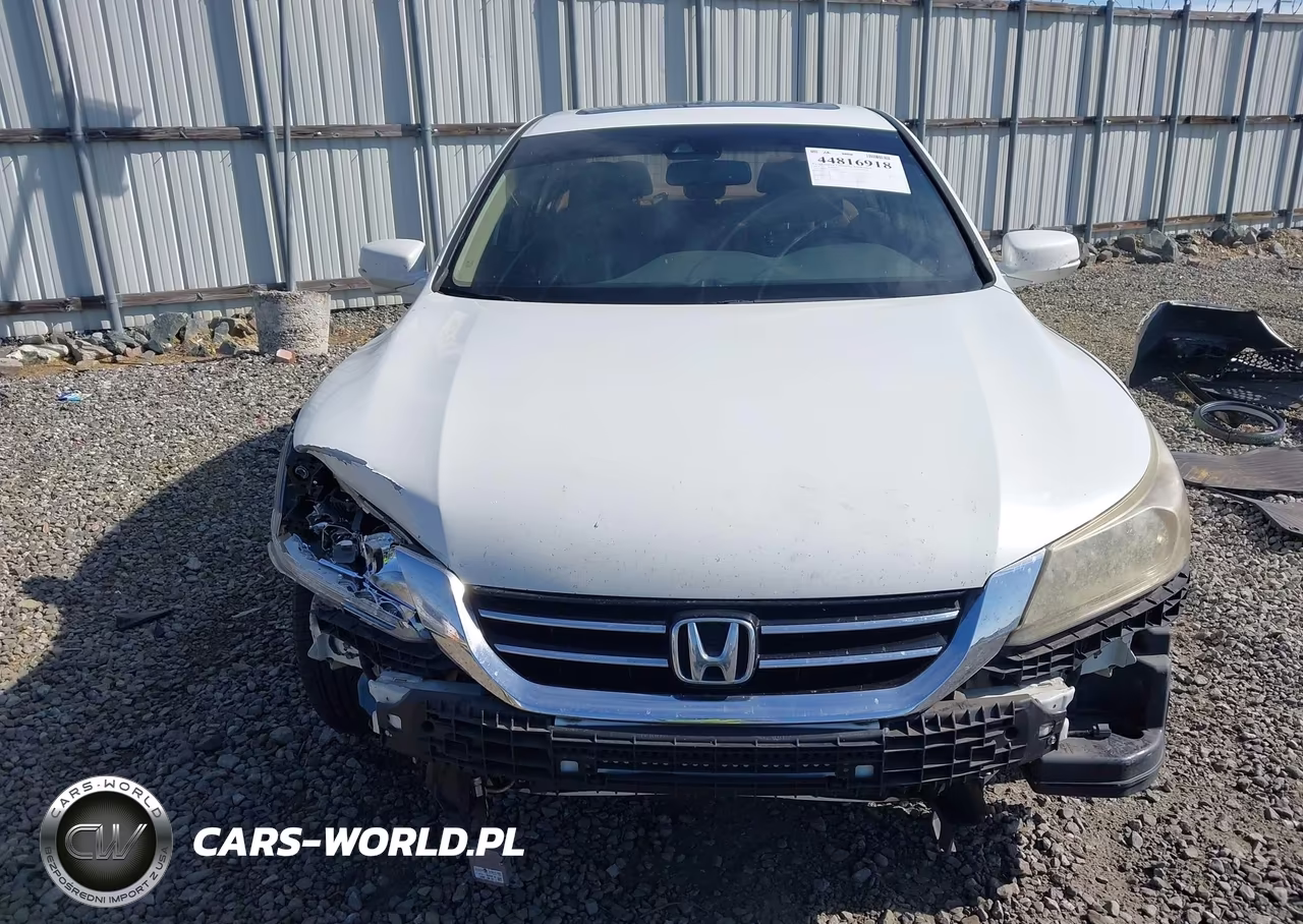 2013 Honda Accord Touring VIN:1HGCR3F96DA024816 - 13