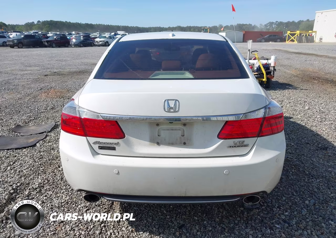 2013 Honda Accord Touring VIN:1HGCR3F96DA024816 - 17