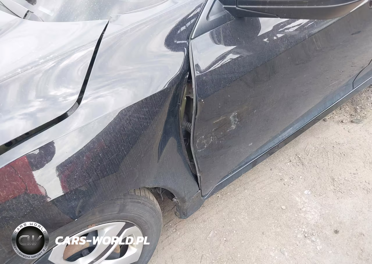2018 Honda Civic Lx VIN:2HGFC2F56JH553007 - 18