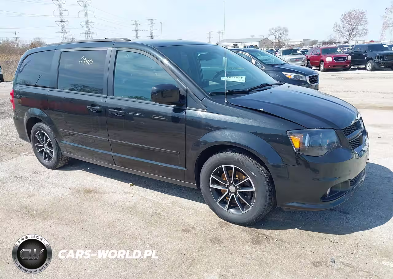 2016 Dodge Grand Caravan R-T