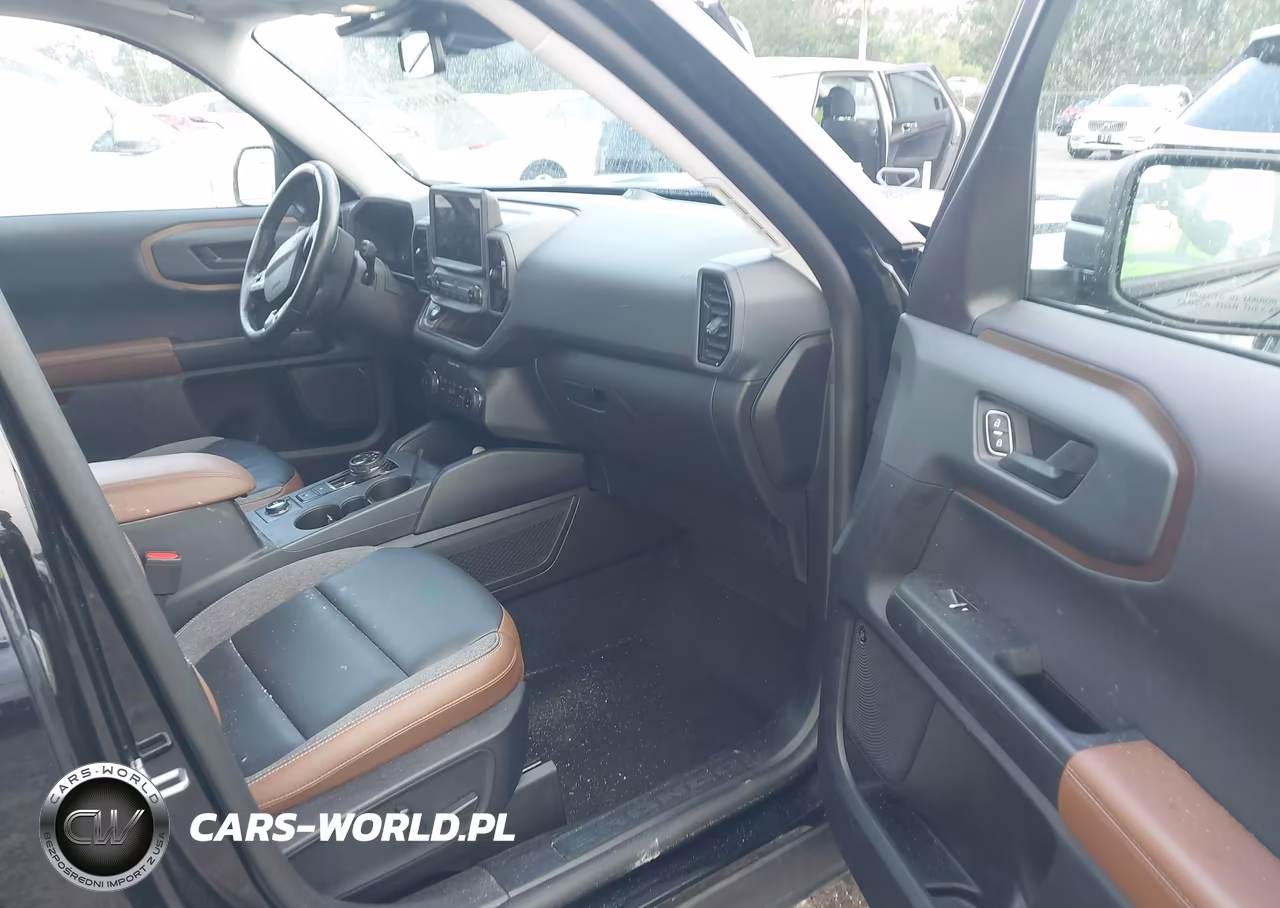 2023 Ford Bronco Sport Outer Banks VIN:3FMCR9C6XPRE06798 - 5