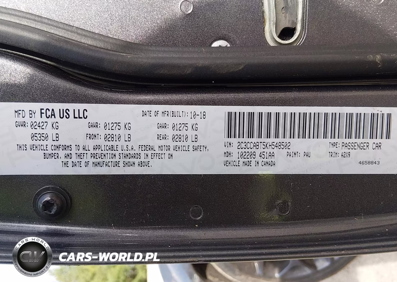 2019 Chrysler 300 300S VIN:2C3CCABT5KH548502 - 9